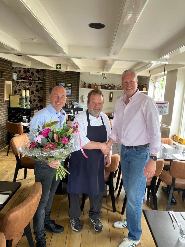 Robbert en Gert-Jan van bistro de Landbouw samen met Robert Groenenboom van Cultevo.